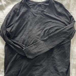 Lululemon mesh long sleeve shirt/topper